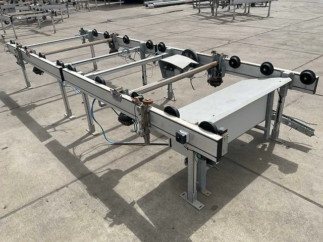 Kg systems containerbaan hefsegment met schakelkast (3x) - afbeelding 13 van  19