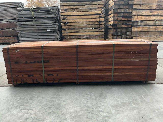 Khaya mahoni lumber - afbeelding 6 van  13