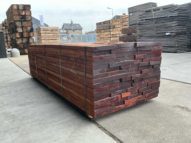 Khaya mahoni lumber - afbeelding 7 van  13