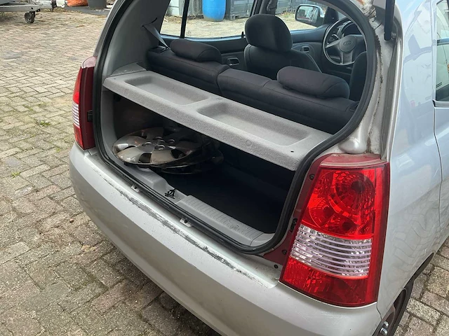 Kia - 2004 - picanto - 1.1 lxe - personenauto - afbeelding 2 van  11