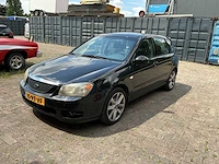 Kia - 2005 - cerato - 2.0-16v sport - personenauto - afbeelding 1 van  11