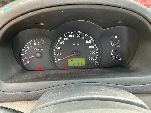 Kia - 2005 - cerato - 2.0-16v sport - personenauto - afbeelding 7 van  11