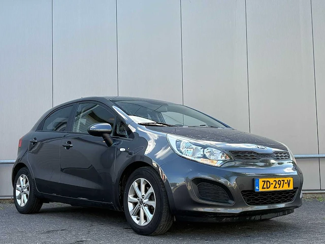 Kia - 2014 - rio - 1.1 crdi businessl. - zd-297-v - afbeelding 10 van  16