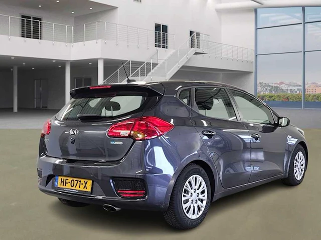 Kia - 2015 - cee'd - 1.0 t-gdi navigator - personenauto - afbeelding 12 van  18