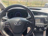 Kia - 2015 - cee'd - 1.0 t-gdi navigator - personenauto - afbeelding 9 van  26