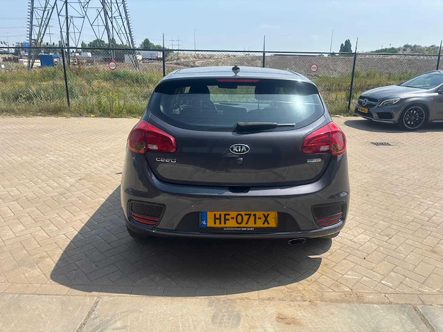 Kia - 2015 - cee'd - 1.0 t-gdi navigator - personenauto - afbeelding 21 van  26
