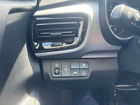 Kia - 2020 - stonic - 1.6 crdi dynpl.line - personenauto - afbeelding 3 van  17