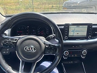 Kia - 2020 - stonic - 1.6 crdi dynpl.line - personenauto - afbeelding 17 van  17