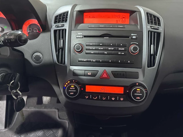 Kia - cee'd sporty wagon - 1.6 x-ecutive - 92-zb-kn - afbeelding 6 van  22