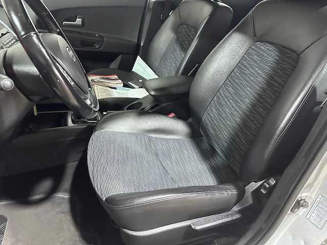 Kia - cee'd sporty wagon - 1.6 x-ecutive - 92-zb-kn - afbeelding 7 van  22