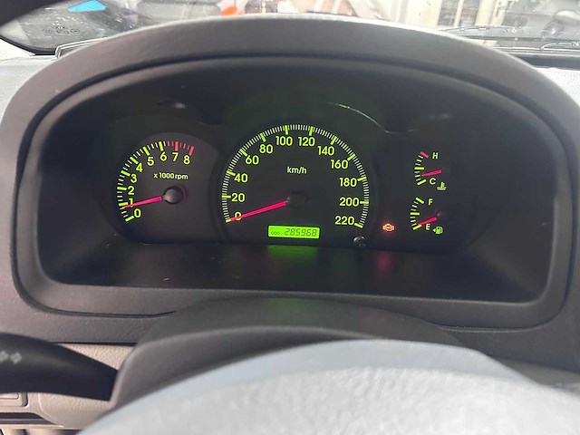 Kia - cerato - 1.6-16v lx - 17-rz-dr - afbeelding 2 van  18