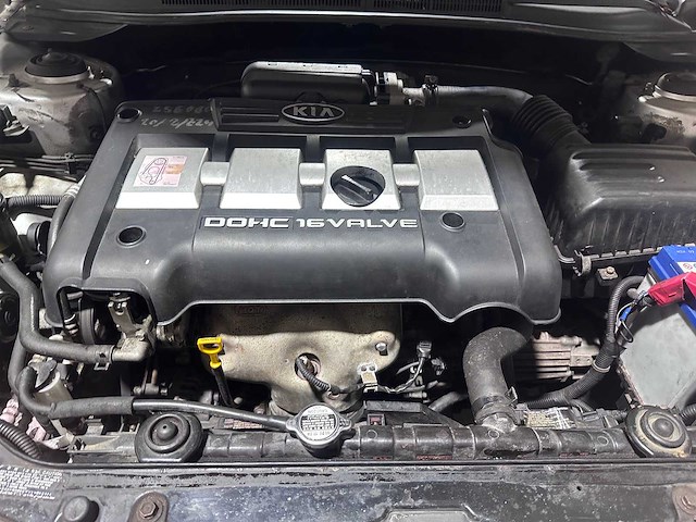 Kia - cerato - 1.6-16v lx - 17-rz-dr - afbeelding 8 van  18