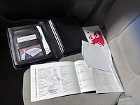 Kia - cerato - 1.6-16v lx - 17-rz-dr - afbeelding 9 van  18