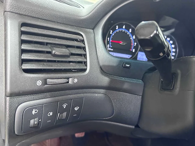 Kia - magentis - 2.0 cvvt x-ecutive lpg - 92-th-bp - afbeelding 3 van  17
