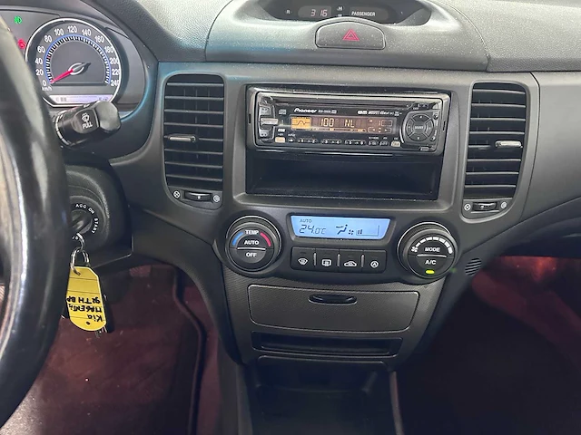 Kia - magentis - 2.0 cvvt x-ecutive lpg - 92-th-bp - afbeelding 4 van  17