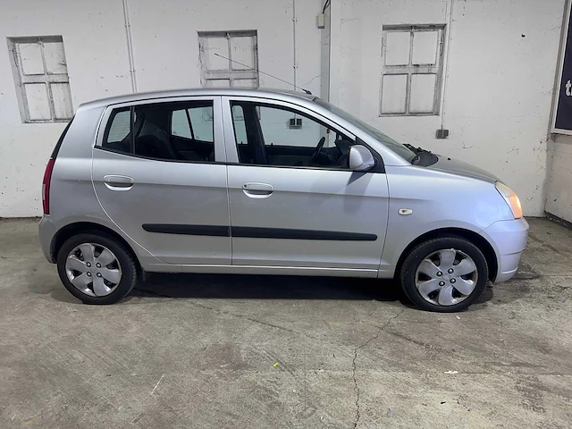 Kia - picanto - 1.0 lxe - 68-rk-xn - afbeelding 16 van  19