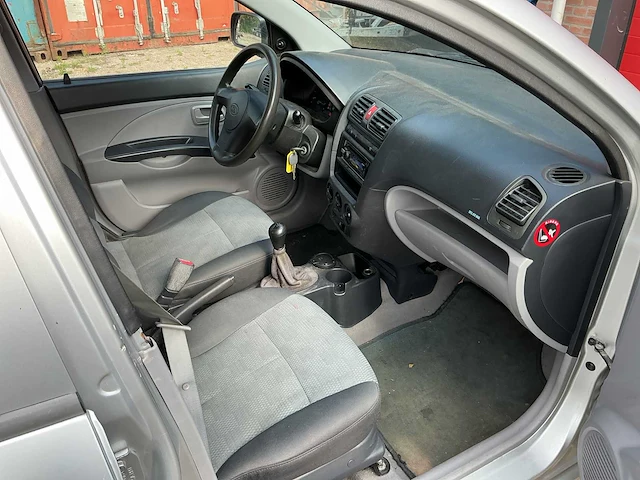 Kia - picanto - 1.1 lxe - personenauto - afbeelding 9 van  11