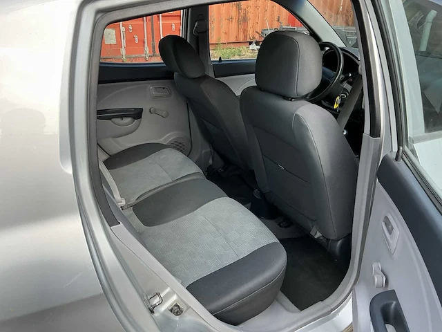 Kia - picanto - 1.1 lxe - personenauto - afbeelding 10 van  11