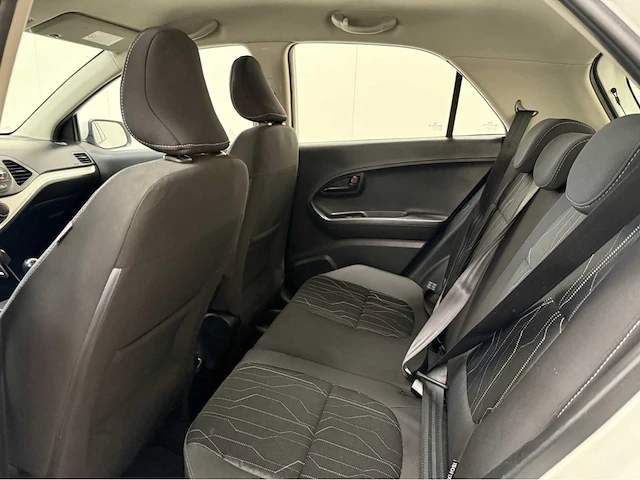 Kia - picanto - personenauto - 2011 - afbeelding 19 van  27