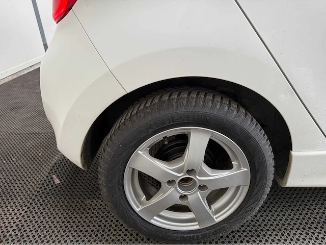 Kia - picanto - personenauto - 2011 - afbeelding 24 van  27