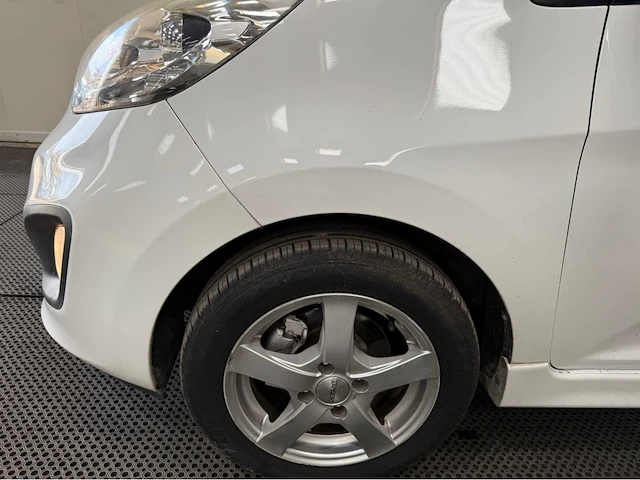 Kia - picanto - personenauto - 2011 - afbeelding 25 van  27