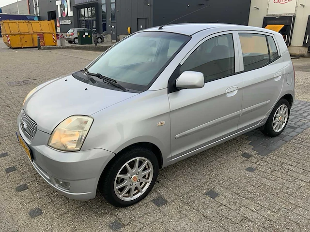 Kia - picanto automaat - car - 2006 - afbeelding 18 van  24