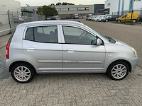 Kia - picanto automaat - car - 2006 - afbeelding 23 van  24