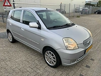 Kia - picanto automaat - car - 2006 - afbeelding 24 van  24