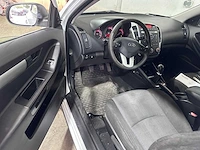 Kia - pro_cee'd - 1.4 cvvt brooklyn - r-904-sn - afbeelding 9 van  19
