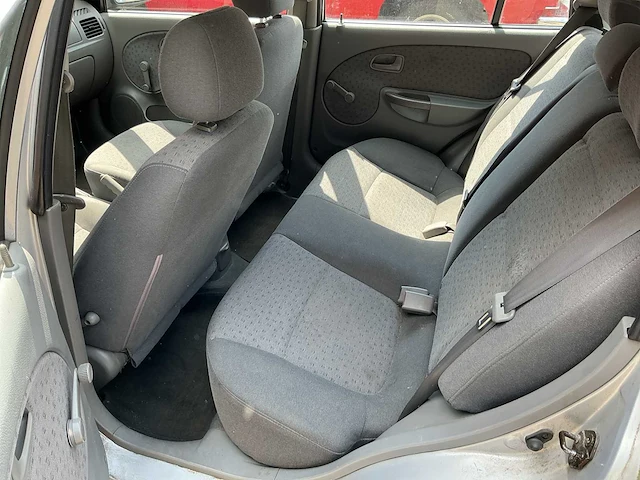 Kia - rio - 1.3 rs visto - personenauto - afbeelding 9 van  11