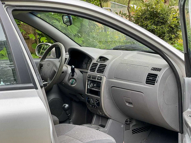 Kia - rio - 1.5 ls ice - 80-pz-dr - 2005 - afbeelding 10 van  10