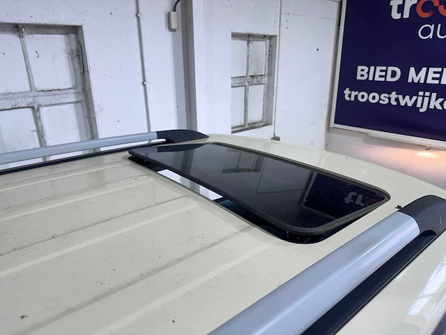 Kia - soul - 1.6 crdi x-ecutive - 61-jrz-7 - afbeelding 13 van  24