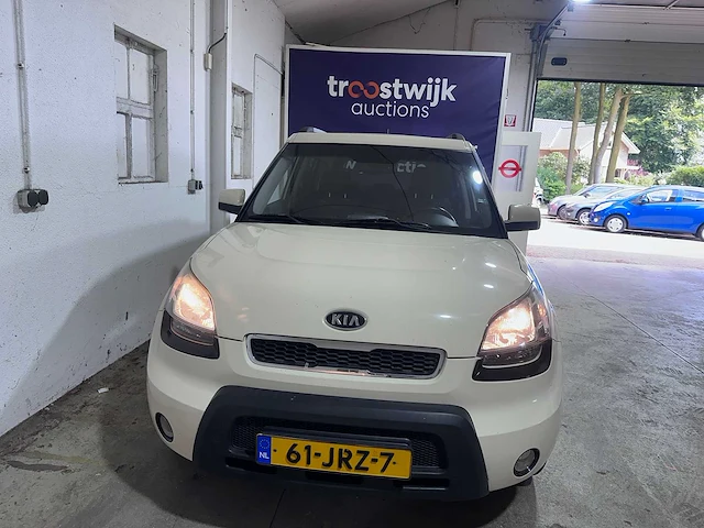 Kia - soul - 1.6 crdi x-ecutive - 61-jrz-7 - afbeelding 23 van  24