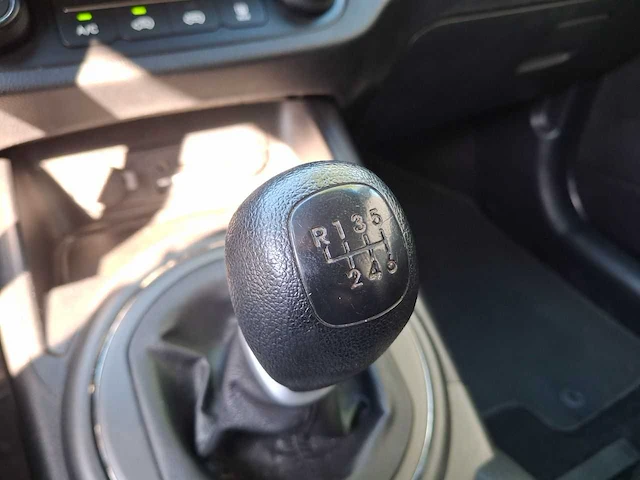 Kia - sportage - 1.6 gdi x-tra - 2012 - 135pk - afbeelding 2 van  30
