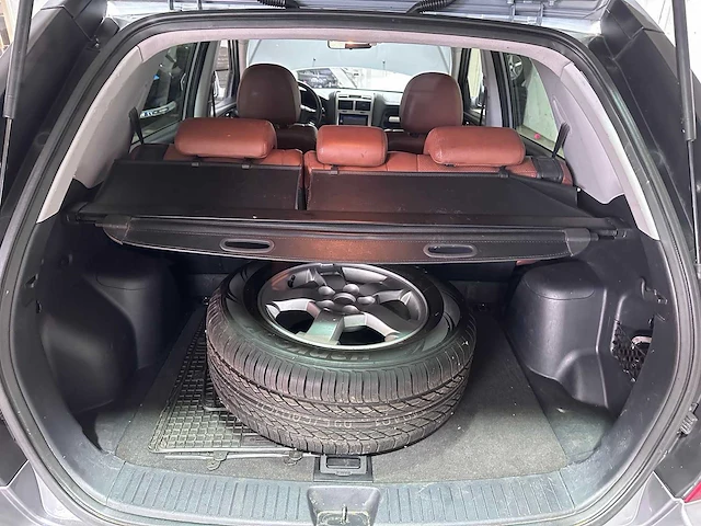 Kia - sportage - 2.7 v6 x-ception 4wd lpg automaat- 42-zd-tt - afbeelding 17 van  20