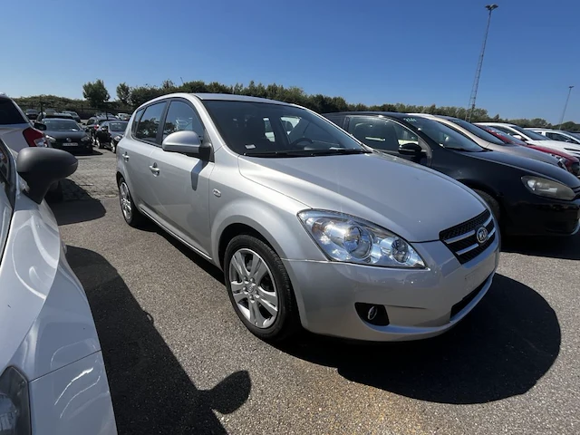 Kia cee d, 2009 - afbeelding 21 van  27