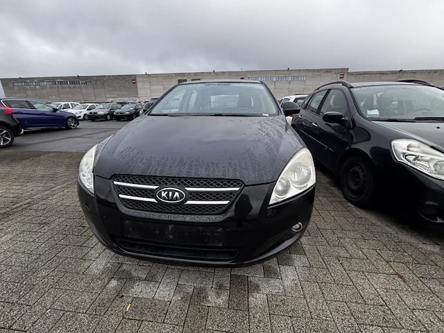 Kia cee d,2008 - afbeelding 12 van  44