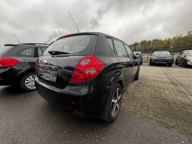 Kia cee d,2008 - afbeelding 40 van  44
