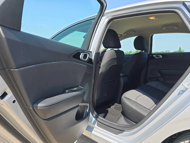 Kia ceed 1.0 t-gdi, s-519-rf - afbeelding 22 van  39