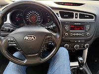 Kia cee'd 1.4 crdi easy,2015 - afbeelding 2 van  23
