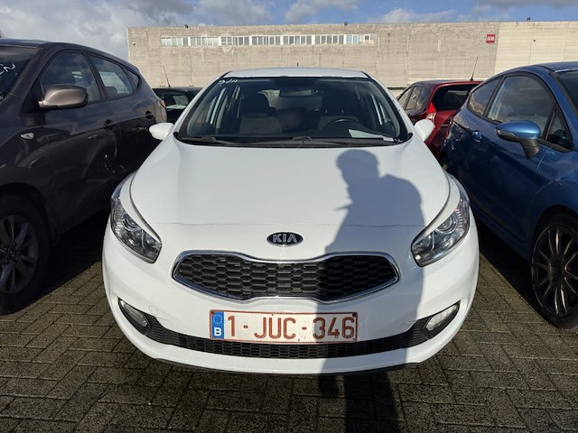 Kia cee'd 1.4 crdi easy,2015 - afbeelding 12 van  23