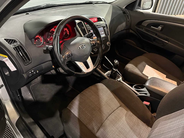 Kia cee'd 1.4 cvvt x-ecutive, 07-lxr-5 - afbeelding 12 van  13