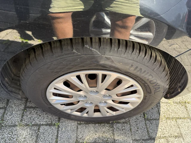 Kia cee'd 1.6 crdi easy 110, 2014 - afbeelding 15 van  32