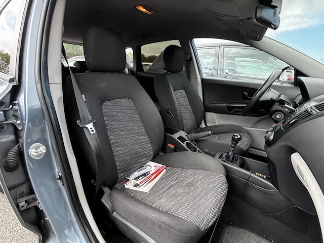 Kia cee'd 1.6 turbo crdi vgt lx,2007 - afbeelding 15 van  28