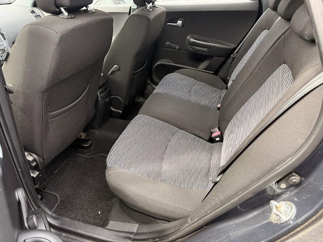 Kia ceed, 2009 - afbeelding 11 van  26