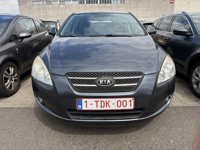 Kia ceed, 2009 - afbeelding 12 van  26