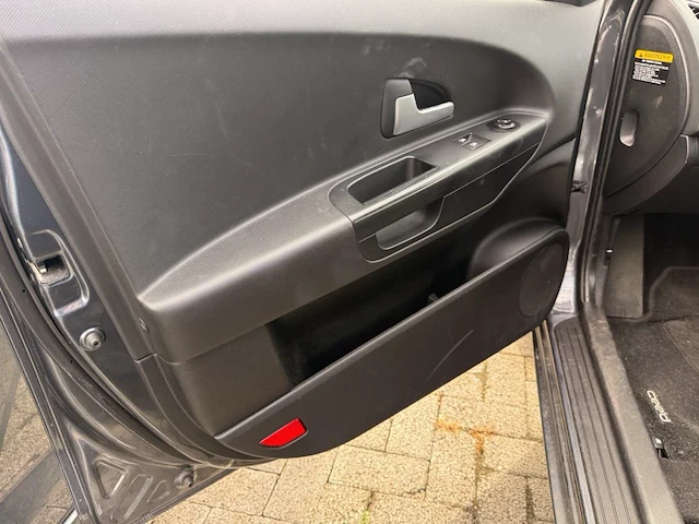 Kia ceed, 2009 - afbeelding 23 van  26