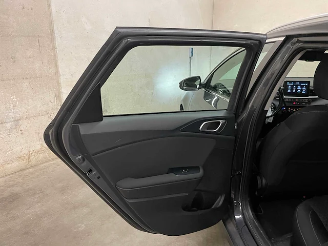 Kia ceed sportswagon 1.0 t-gdi dynamicline 120pk 2019 (origineel-nl+1e eigenaar), zp-520-t - afbeelding 31 van  56