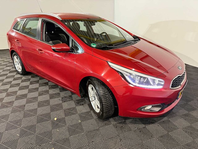 Kia cee'd sportswagon 1.6 crdi plus pack, 34-znh-6 - afbeelding 12 van  15