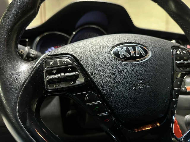 Kia cee'd sportswagon 1.6 gdi businessline 135pk 2014, 5-trk-97 - afbeelding 21 van  66